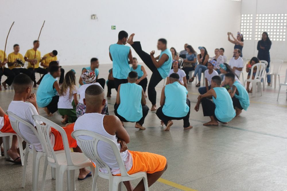 Adolescentes da Fundação Renascer participam da III Semana da Consciência Negra