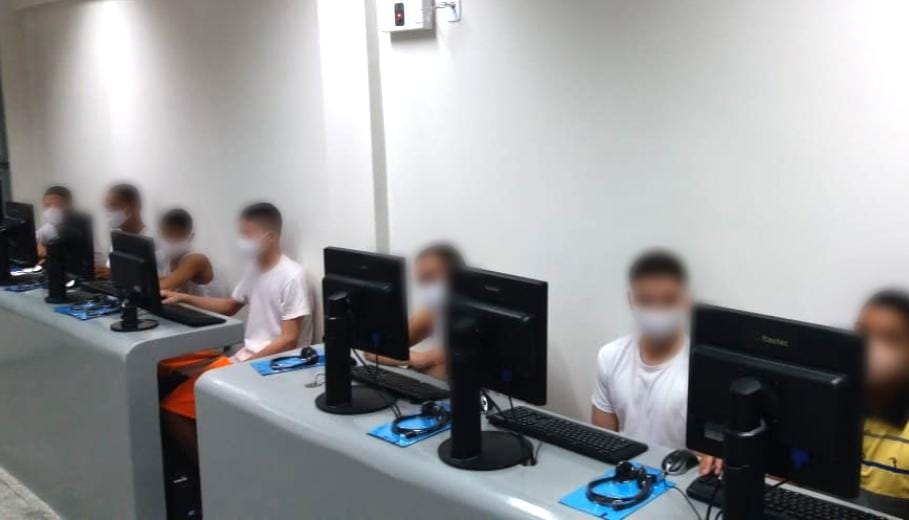 Renascer inicia aulas do Programa Jovem Aprendiz na CASEM em parceria com MPT e Senac