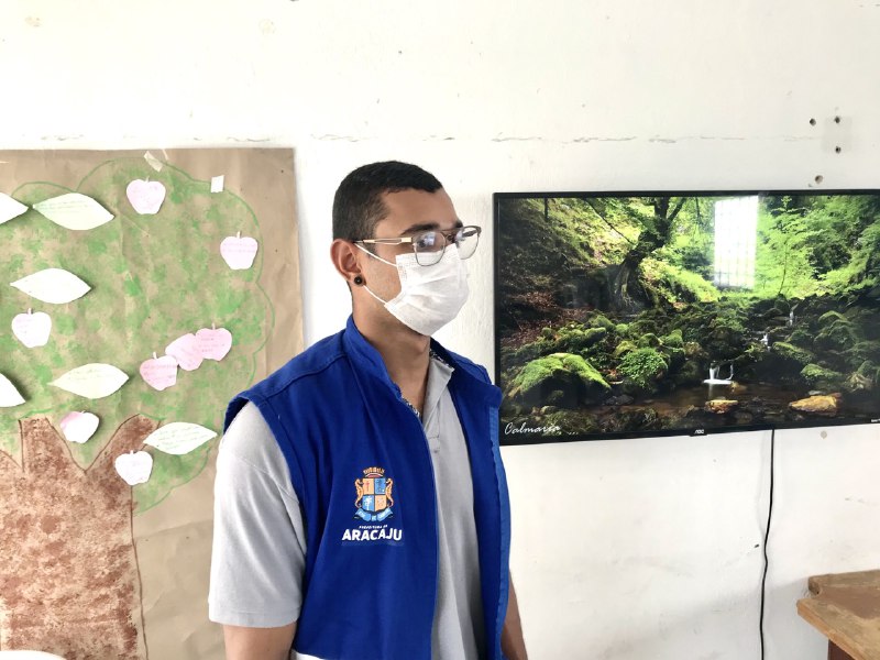 Prefeitura promove ações teatrais para sensibilizar estudantes aracajuanos