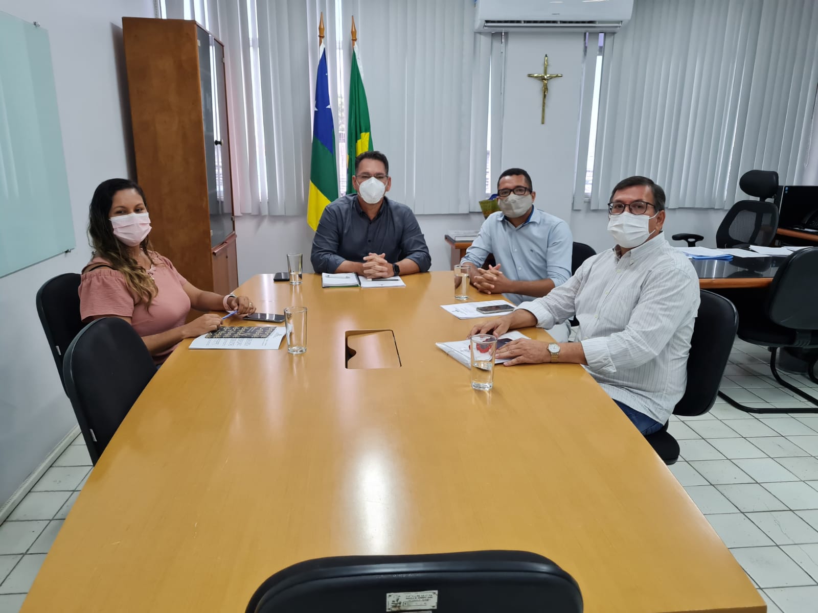 Comissão da Mesa de Negociação se reúne com Sindicatos da Fundação Renascer