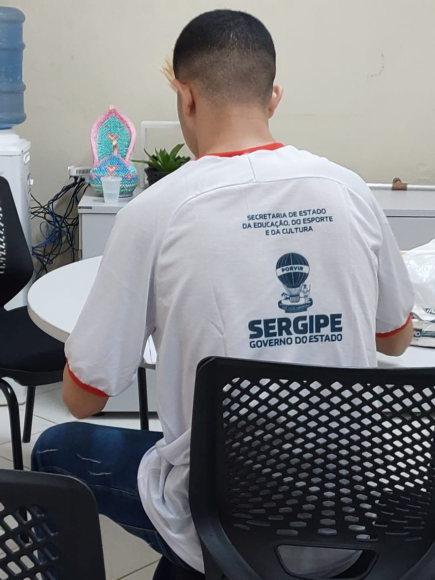 Adolescente da Fundação Renascer é selecionado no ‘Programa Estudante Monitor