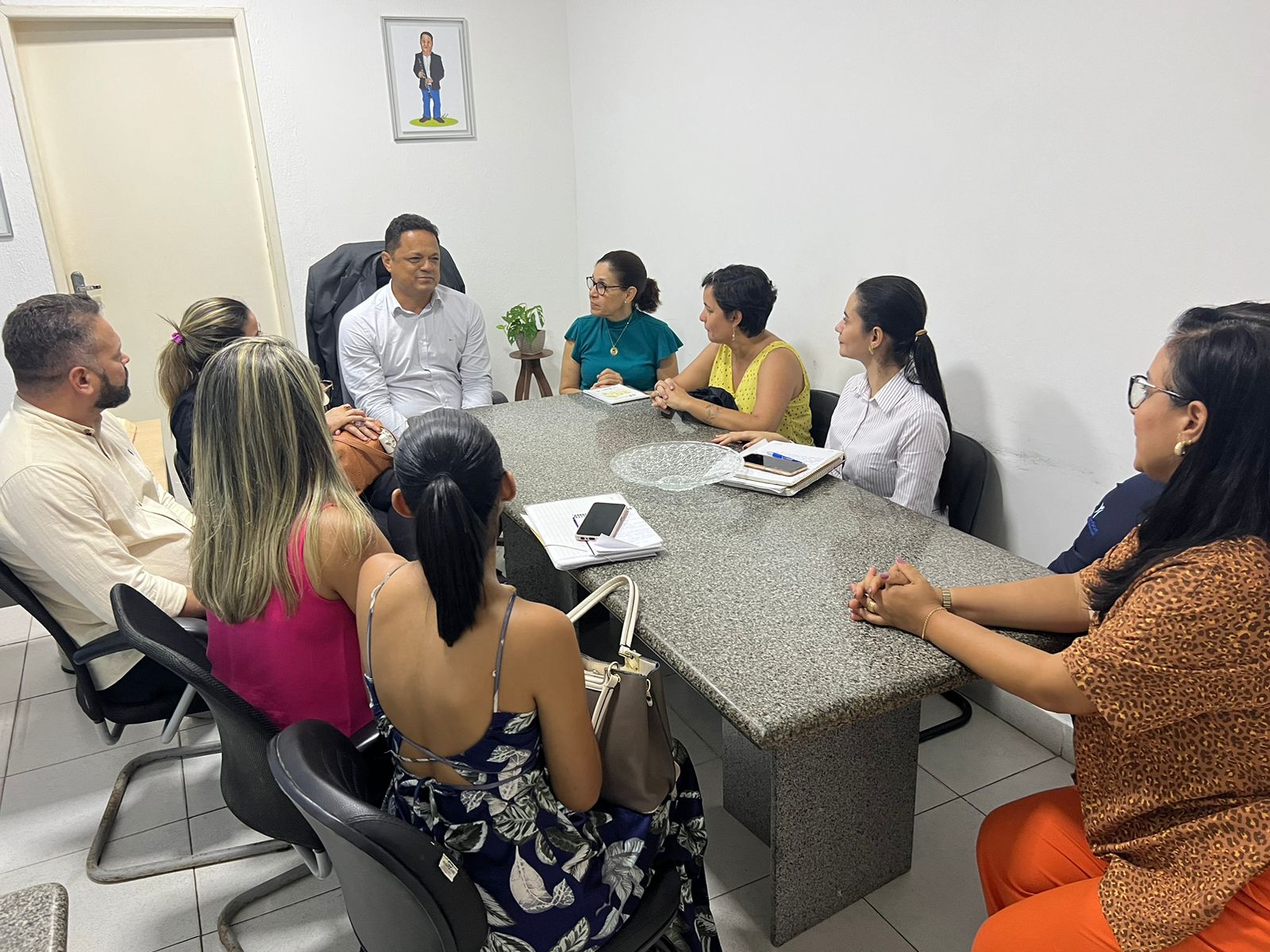 Fundação Renascer recebe representantes da Política Nacional de Atenção à Saúde dos Adolescentes em Conflito com a Lei para aprimorar atendimento