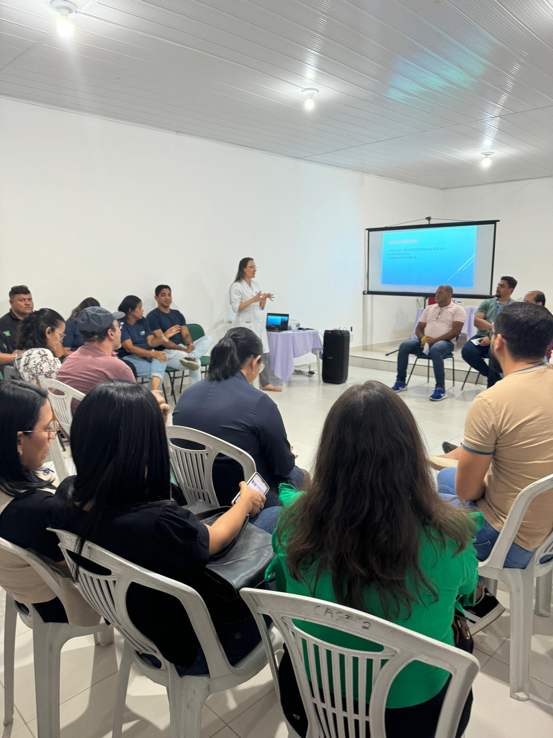 Fundação Renascer promove roda de conversa em alusão ao Novembro Azul